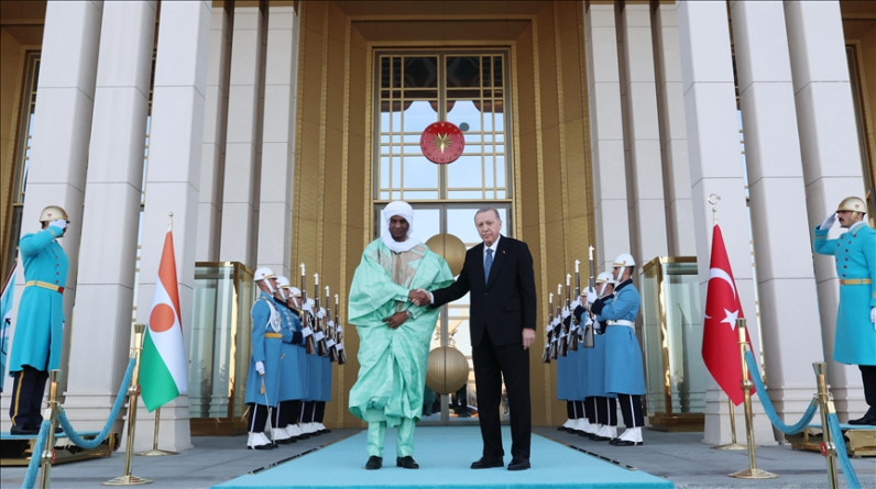 Cumhurbaşkanı Erdoğan, Nijer Başbakanı Lamine Zeine'yi  kabul etti